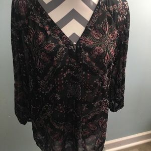 Maurice’s perfect blouse - size LARGE